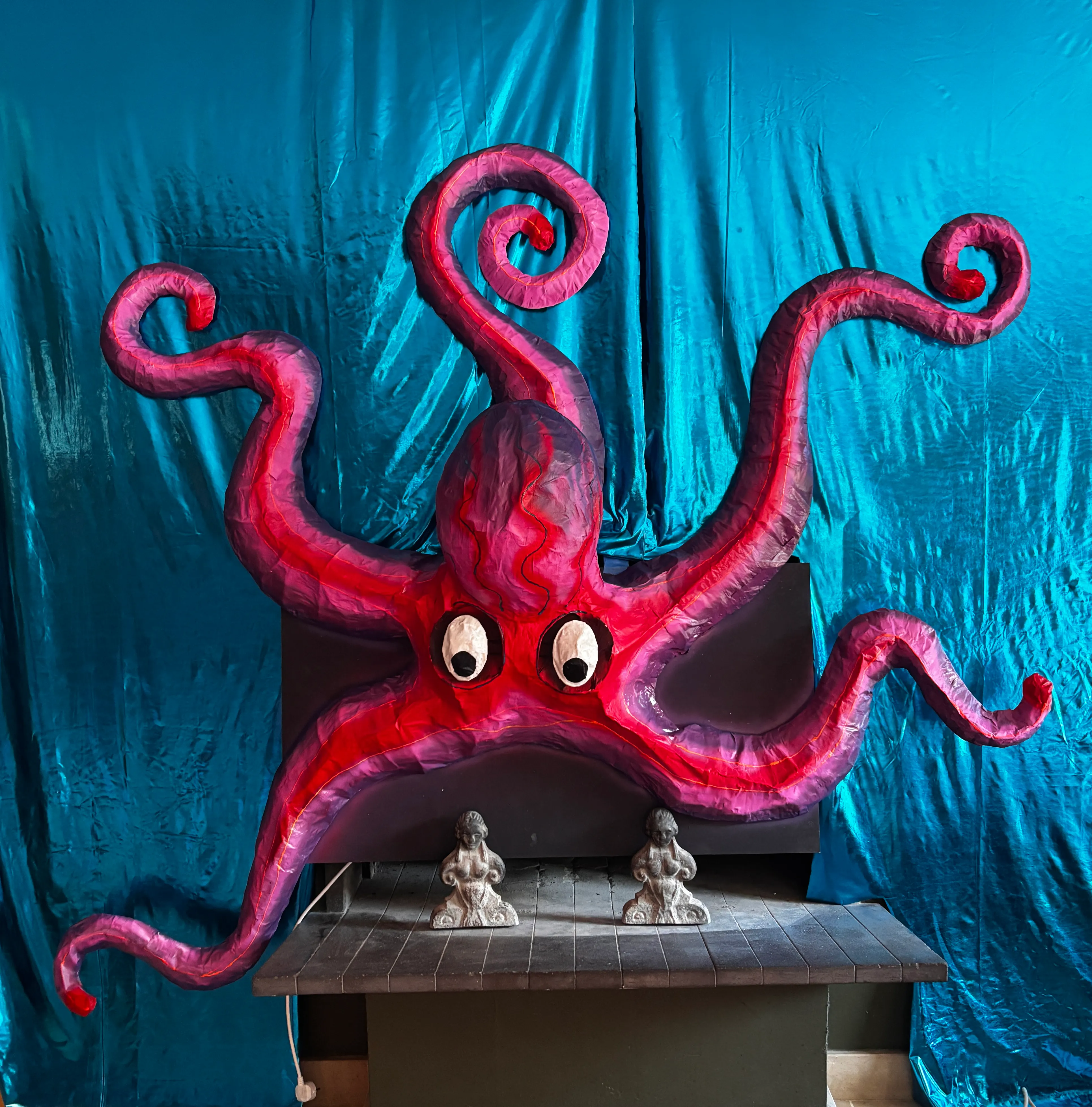 The octopus in daylight